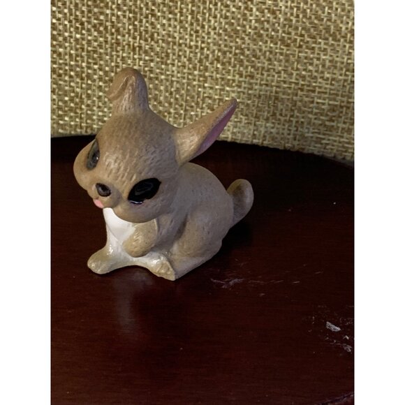 Bunny Rabbit miniature Porcelain figure Vintage M980 1.5 inch tall - Picture 9 of 10